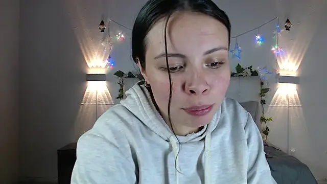 Megan 05  online show from 01/10/26, 07:26