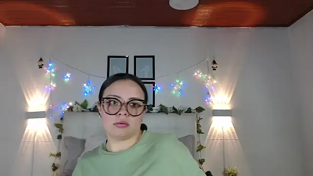 Megan 05  online show from 02/19/26, 05:31