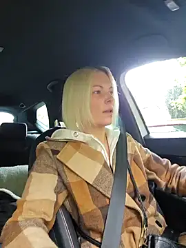 Sunny-Sin online show from 10/10/25, 09:19