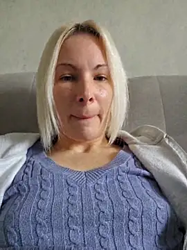 Sunny-Sin online show from 02/02/26, 11:20