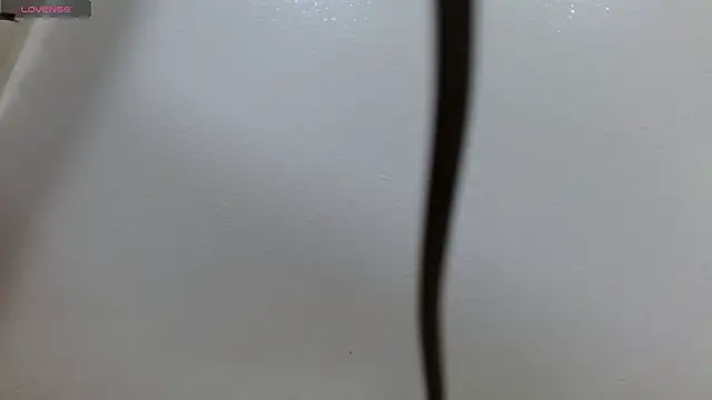 tinisweet online show from 09/11/25, 12:16