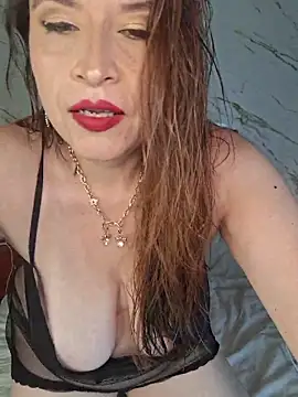 Snapshot of Lady_Sofhia chatting on 11/13/25, 09:03 Lady Sofhia online show from 11/13/25, 09:03