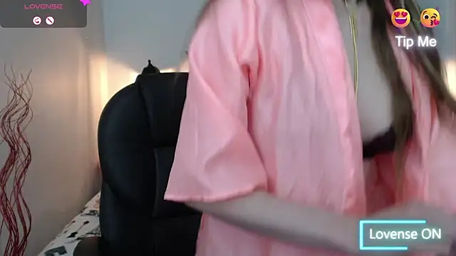 velvet  moon online show from 09/22/25, 03:58