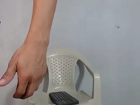 Snapshot of masterbrave420 chatting on 11/03/25, 09:48 masterbrave420 online show from 11/03/25, 09:48