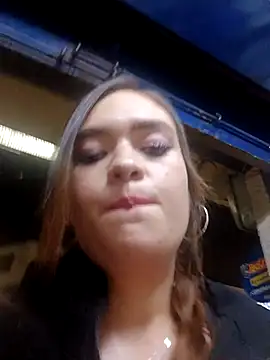 Snapshot of miss_berlyn chatting on 11/20/25, 01:28 miss berlyn online show from 11/20/25, 01:28