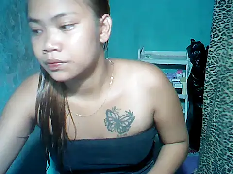Snapshot of MorenaLovelyPinay24 chatting on 04/27/26, 08:34 MorenaLovelyPinay24 online show from 04/27/26, 08:34