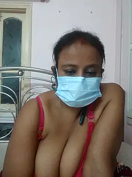 Snapshot of Barna_Love chatting on 11/09/25, 05:44 Barna Love online show from 11/09/25, 05:44