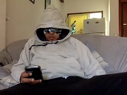 Snapshot of CaiBull chatting on 12/20/25, 09:49 CaiBull online show from 12/20/25, 09:49