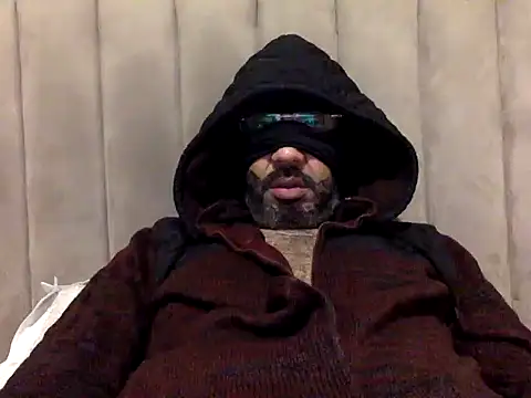 CaiBull online show from 02/04/26, 09:42