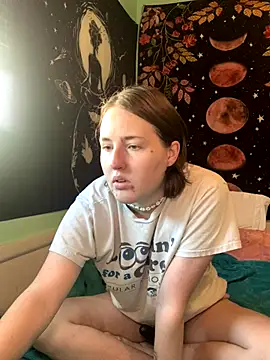 angelbliss10100 online show from 12/16/25, 04:56