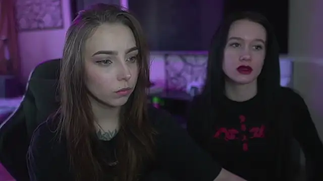 Snapshot of lis_silver chatting on 02/22/26, 11:31 lis silver online show from 02/22/26, 11:31