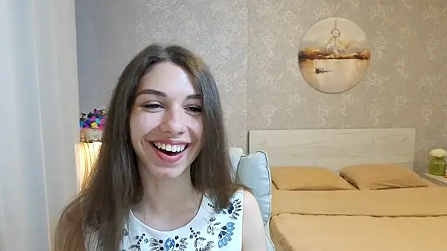 Snapshot of KellyShines chatting on 06/13/26, 03:21 KellyShines online show from 06/13/26, 03:21