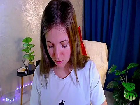 arlana klart online show from 11/14/25, 01:37