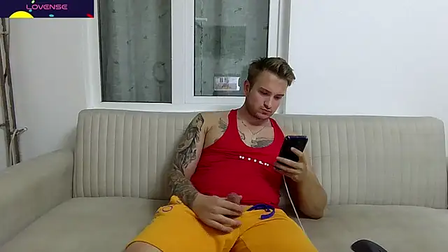 MarcusSophie online show from 09/08/25, 06:51