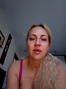 KissMiSveet online show from 05/29/26, 04:32