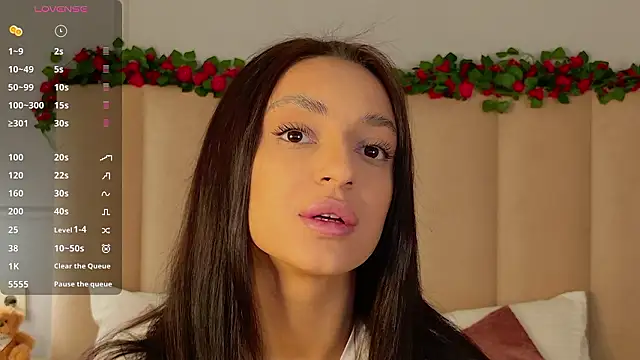 AdoraCortes online show from 02/08/26, 07:01