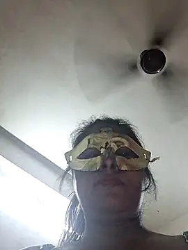 Snapshot of SIMIHOT chatting on 06/24/26, 04:06 SIMIHOT online show from 06/24/26, 04:06