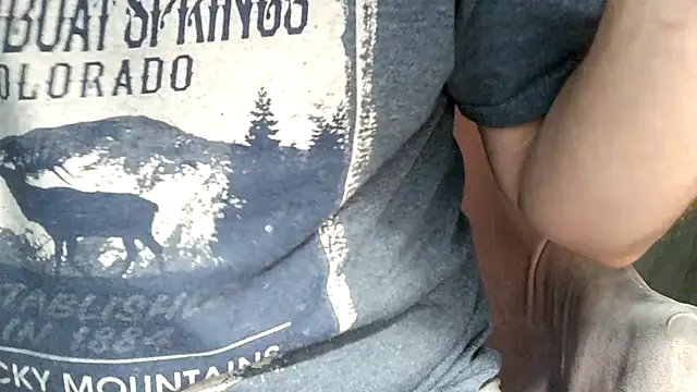 Snapshot of 2playforeplay chatting on 12/03/25, 08:12 2playforeplay online show from 12/03/25, 08:12