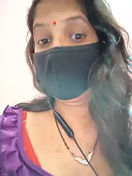 Sonalihot  online show from 10/28/25, 04:53