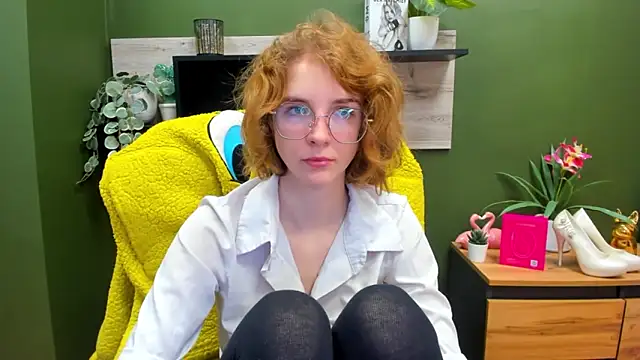 juicyPenny online show from 10/24/25, 06:21