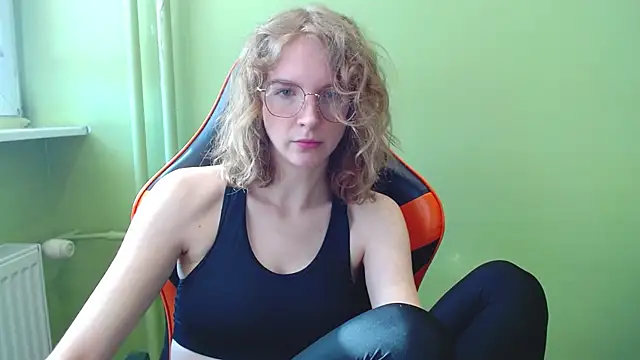 juicyPenny online show from 03/10/26, 07:24