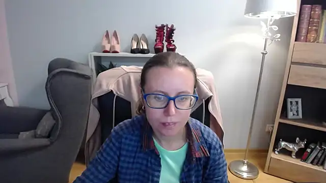 sweetxLizzy online show from 09/26/25, 04:49