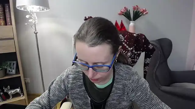 sweetxLizzy online show from 02/10/26, 05:33