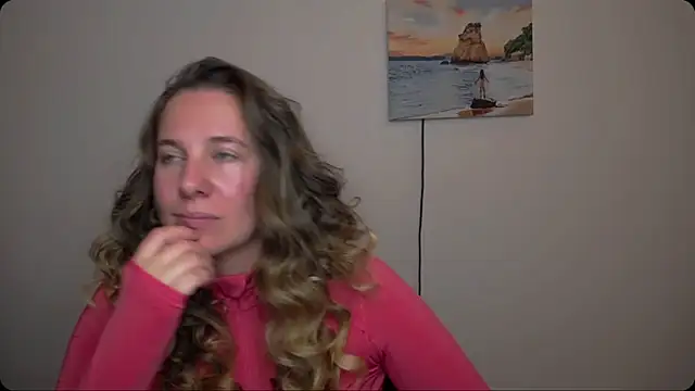 Snapshot of Darklure_ chatting on 10/13/25, 04:07 Darklure online show from 10/13/25, 04:07