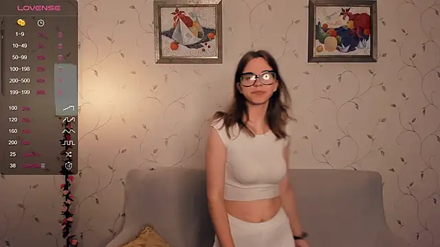 Snapshot of JoanBaggott chatting on 11/04/25, 08:19 JoanBaggott online show from 11/04/25, 08:19