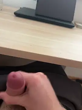 Snapshot of yourfavDick02 chatting on 03/21/26, 11:26 yourfavDick02 online show from 03/21/26, 11:26