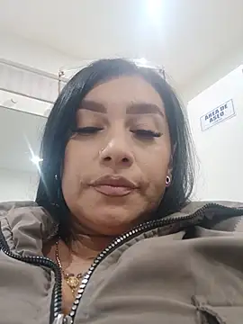 Naomi Braunx online show from 07/04/26, 11:38