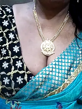 shobini online show from 10/12/25, 01:54