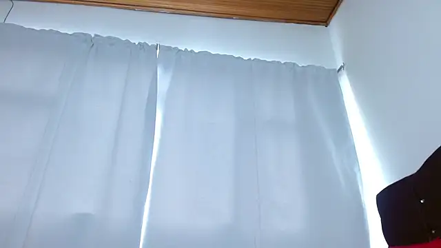 Snapshot of Charlothe_Wright chatting on 10/17/25, 05:59 Charlothe Wright online show from 10/17/25, 05:59