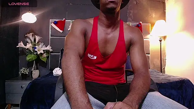 Snapshot of blackbignude chatting on 12/23/25, 01:25 blackbignude online show from 12/23/25, 01:25