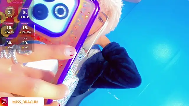 Snapshot of Dahlia_Moss chatting on 10/01/25, 03:12 Dahlia Moss online show from 10/01/25, 03:12