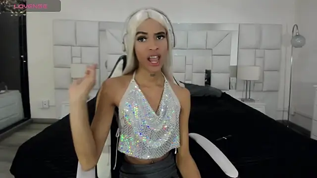 Snapshot of Dahlia_Moss chatting on 11/29/25, 03:31 Dahlia Moss online show from 11/29/25, 03:31