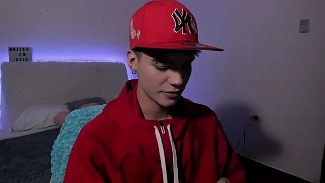 Dulcey  online show from 04/16/26, 09:10