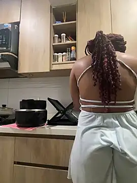  Zahara  online show from 11/14/25, 12:09