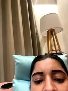 desitease online show from 11/17/25, 11:27