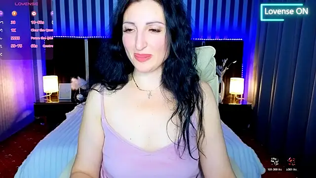 MissRossi online show from 11/06/25, 08:21