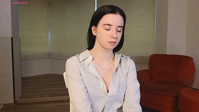 DorisDenmon online show from 10/11/25, 03:06