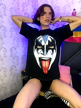 danny rios20 online show from 10/09/25, 12:14