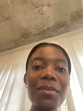 Snapshot of prettydollyy chatting on 03/03/26, 08:09 prettydollyy online show from 03/03/26, 08:09