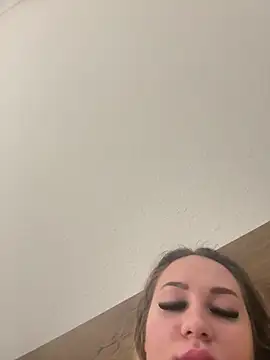 NellyExtraa online show from 03/06/26, 10:50