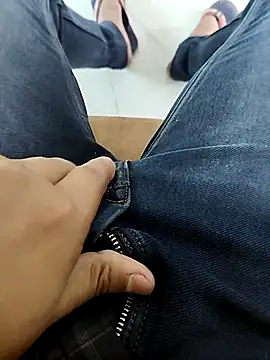 Snapshot of Jerry_patel01 chatting on 02/19/26, 09:16 Jerry patel01 online show from 02/19/26, 09:16