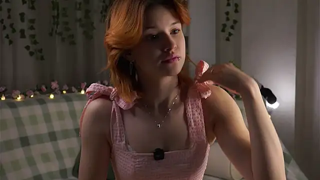 BlytheBenny online show from 11/09/25, 12:20