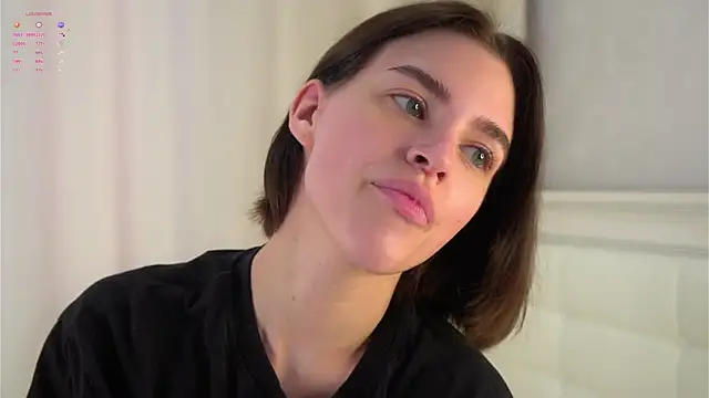 EleneButton online show from 04/15/26, 01:12