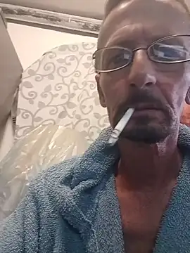 Snapshot of fabius720 chatting on 10/29/25, 02:30 fabius720 online show from 10/29/25, 02:30