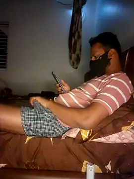 arsh couple online show from 11/30/25, 05:17