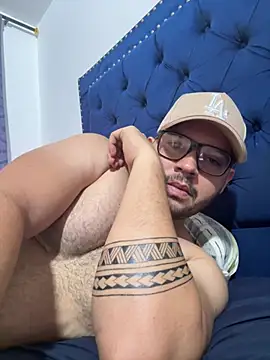 199190 online show from 02/01/26, 02:04